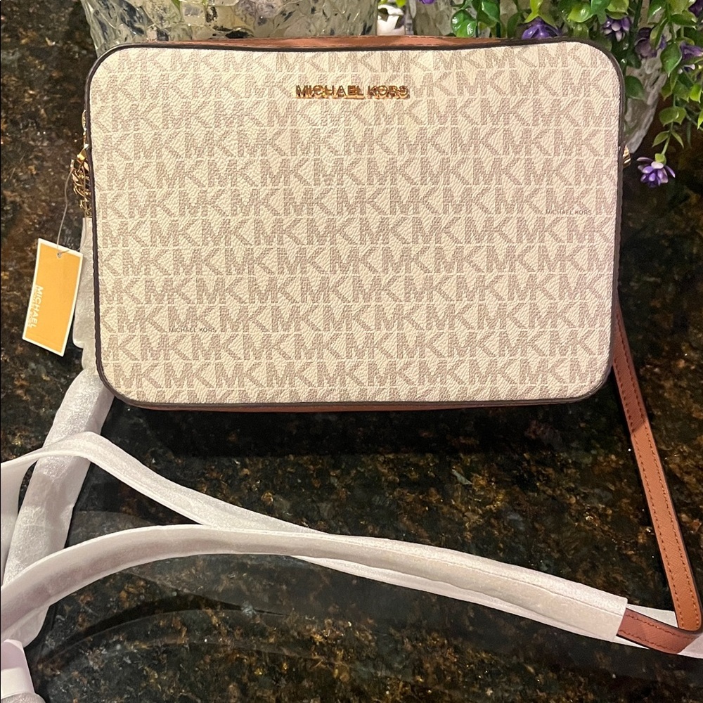 Michael Kors Beige (vanilla) Brown & gold Crossbody Bag